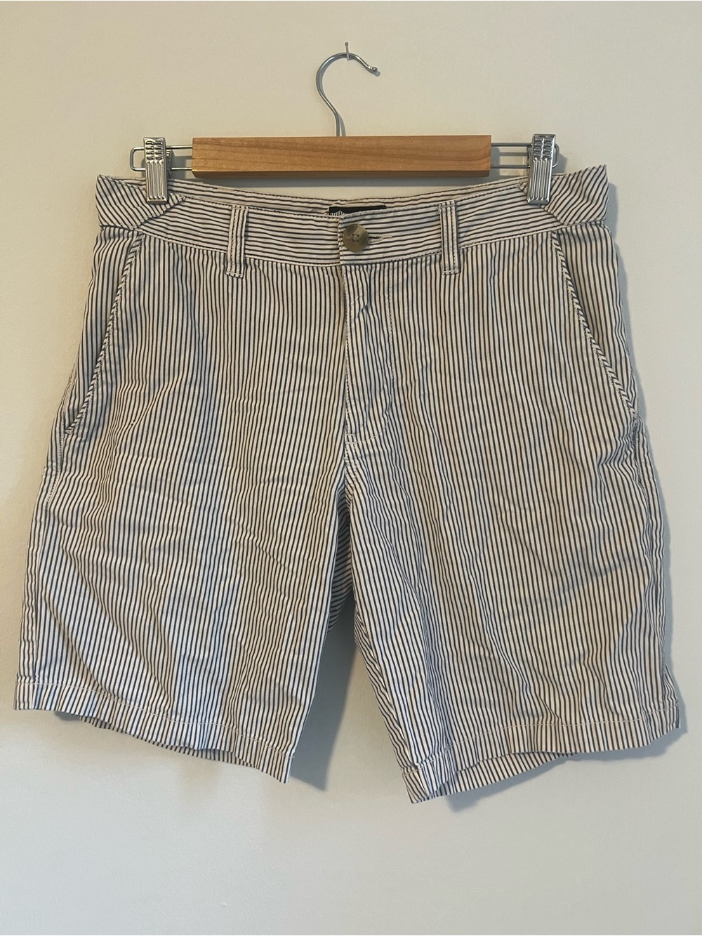 Men's Striped Cotton Shorts - Blue & White